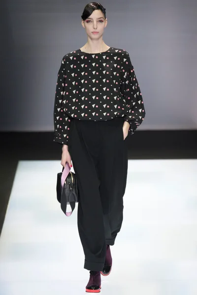 Look 9